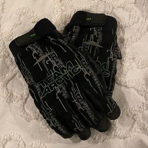 Arctic Cat Gloves